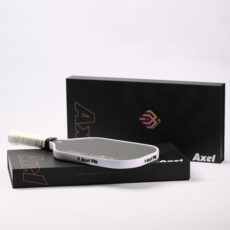 Axel Striker Pro 16mm trắng hộp ngang