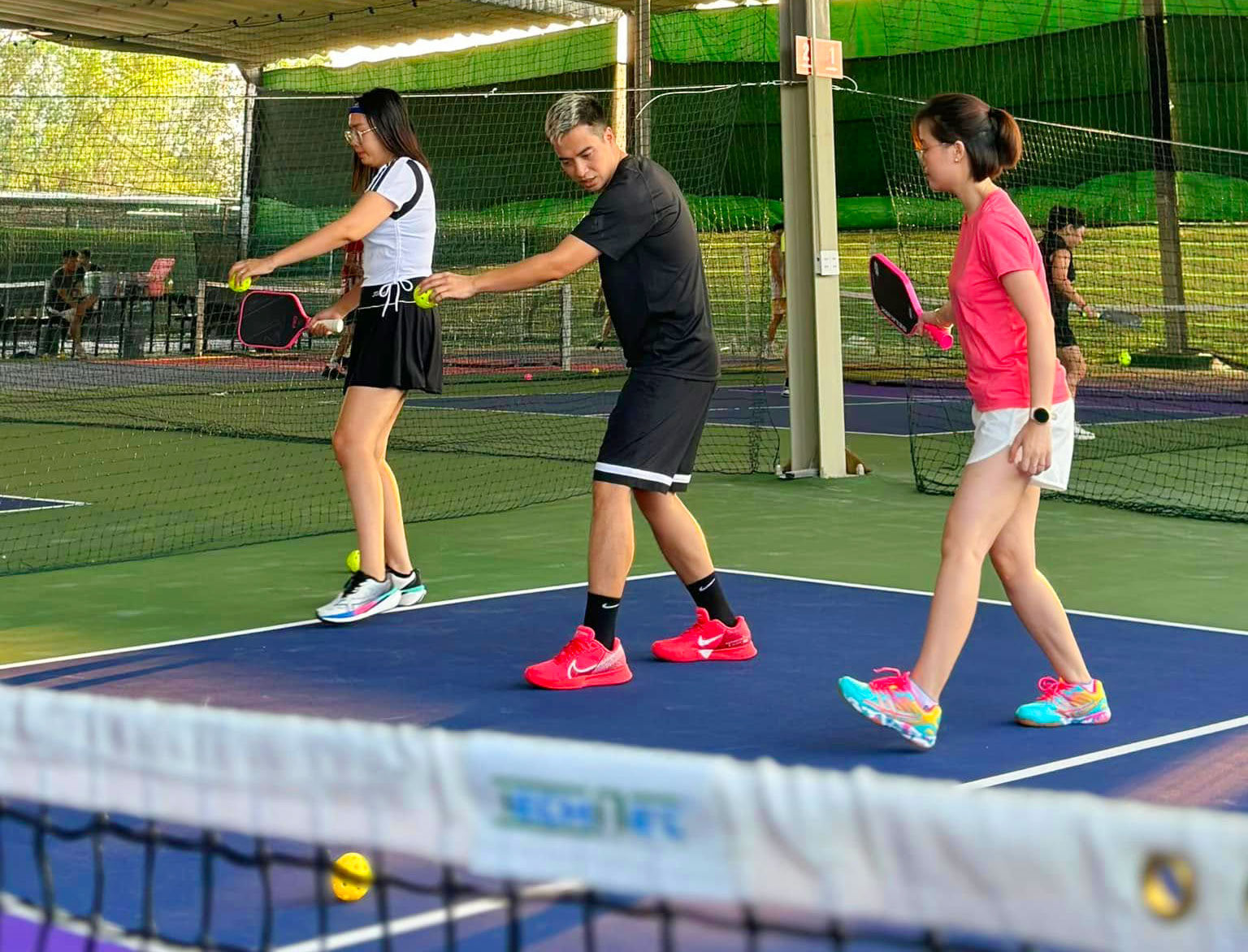 Pickleball: Cách Cải Thiện Kỹ Năng Chơi Nhanh Chóng Cho Người Mới